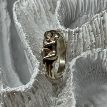 925 Sterling Silver Kamasutra Ring Size 6