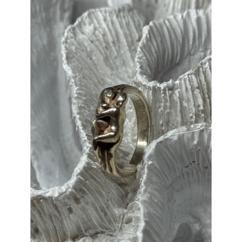 925 Sterling Silver Kamasutra Ring Size 6