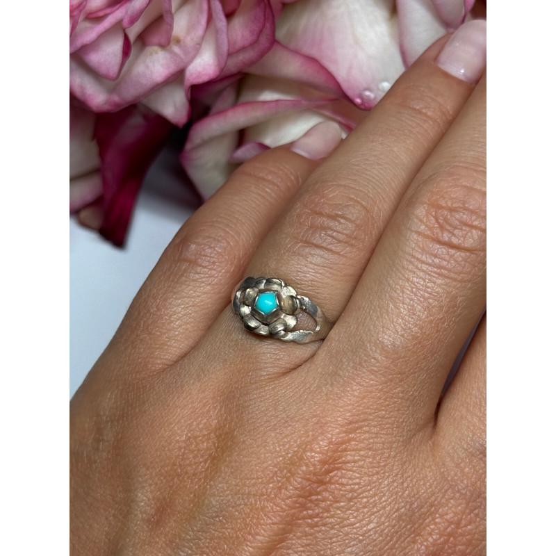 925 Sterling Silver Turquoise Ring Size 6