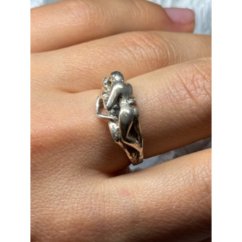925 Sterling Silver Kamasutra Ring Size 8