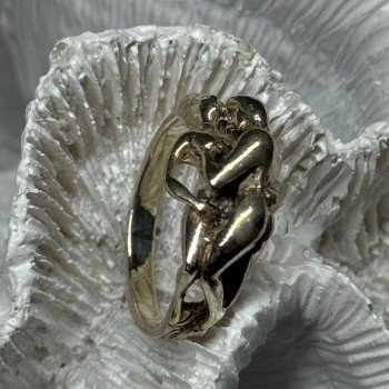 925 Sterling Silver Kamasutra Ring Size 8