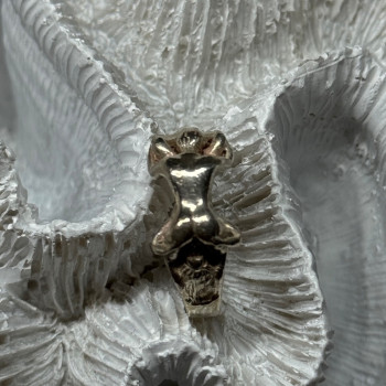 925 Sterling Silver Kamasutra Ring Size 7.5