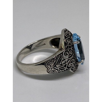 925 Sterling Silver Ring With Topaz Size 6.75