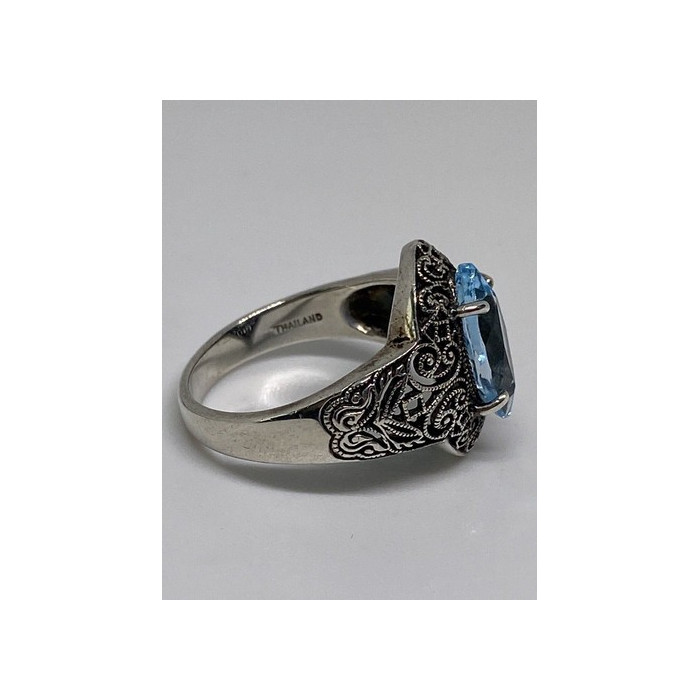 925 Sterling Silver Ring With Topaz Size 6.75