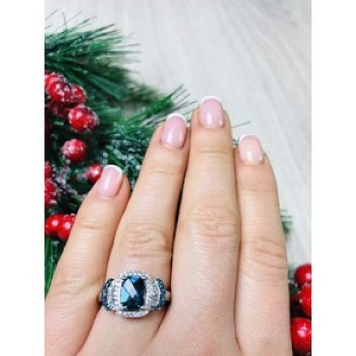 925 Sterling Silver Aquamarines Ring Size 7