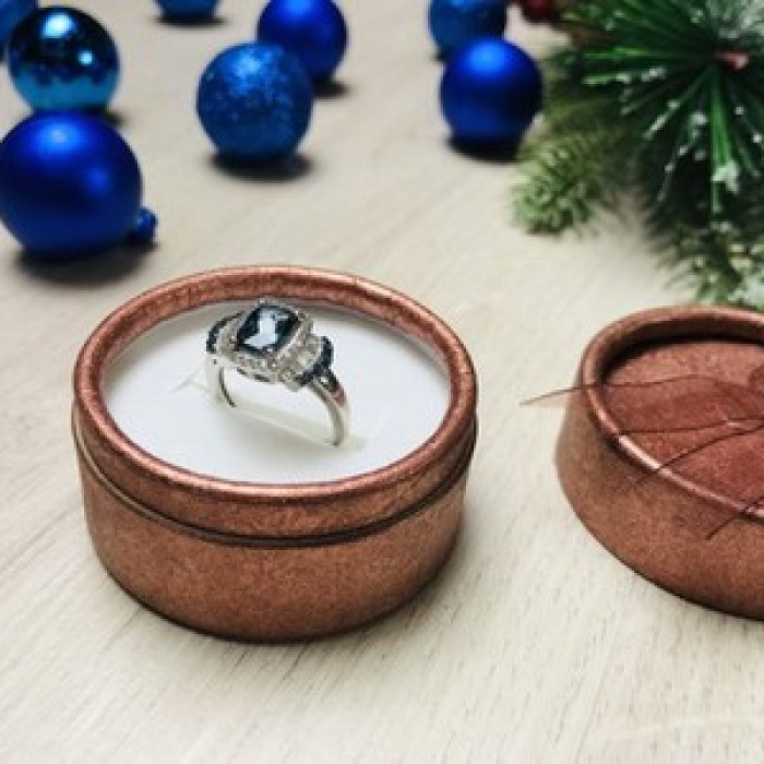 925 Sterling Silver Aquamarines Ring Size 7