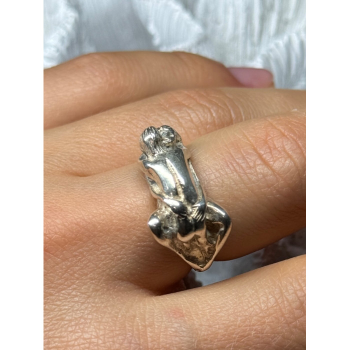 925 Sterling Silver Kamasutra Ring Size 7