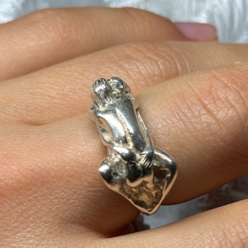 925 Sterling Silver Kamasutra Ring Size 7