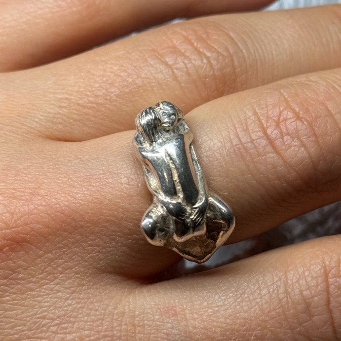 925 Sterling Silver Kamasutra Ring Size 7
