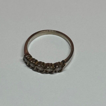 925 Sterling Silver CZ Ring Size 7