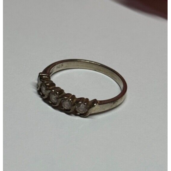 925 Sterling Silver CZ Ring Size 7