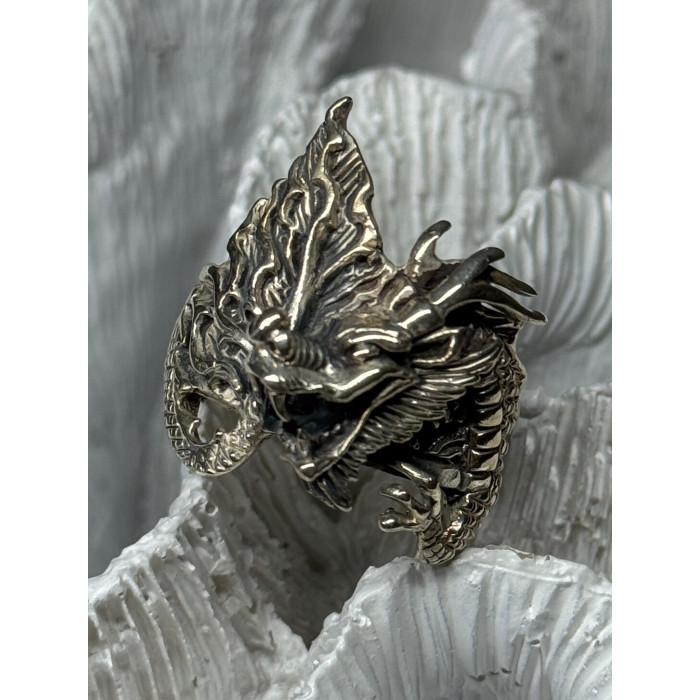 925 STERLING SILVER DRAGON RING SIZE 9