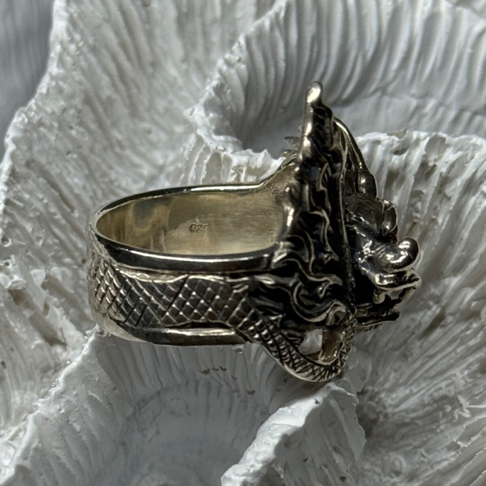 925 Sterling Silver Dragon Ring Size 9
