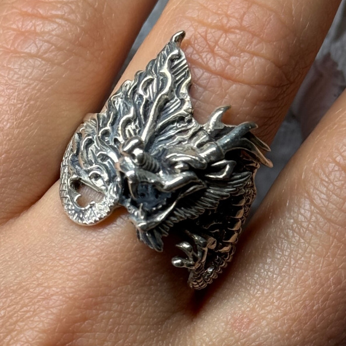 925 Sterling Silver Dragon Ring Size 9