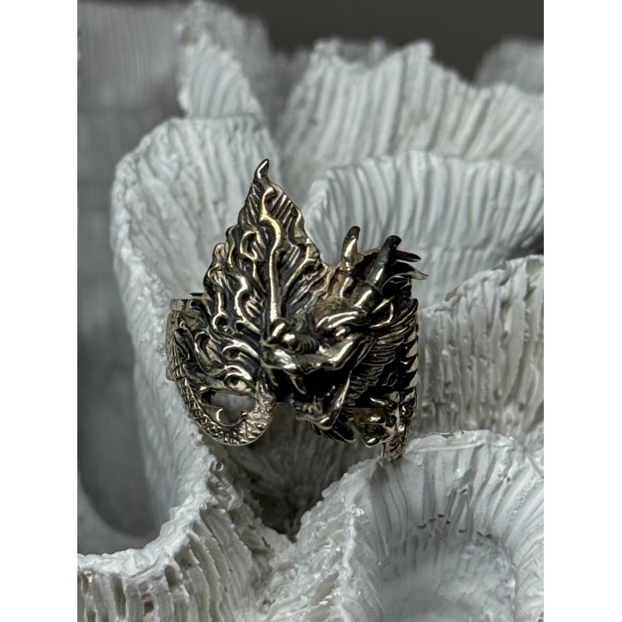925 STERLING SILVER DRAGON RING SIZE 9