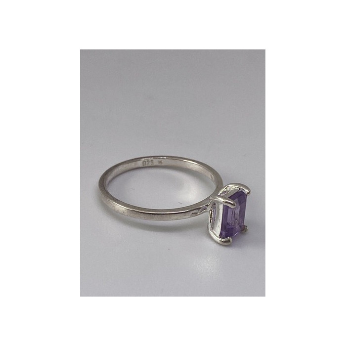 925 Sterling Silver Ring With Amethyst Size 6.75