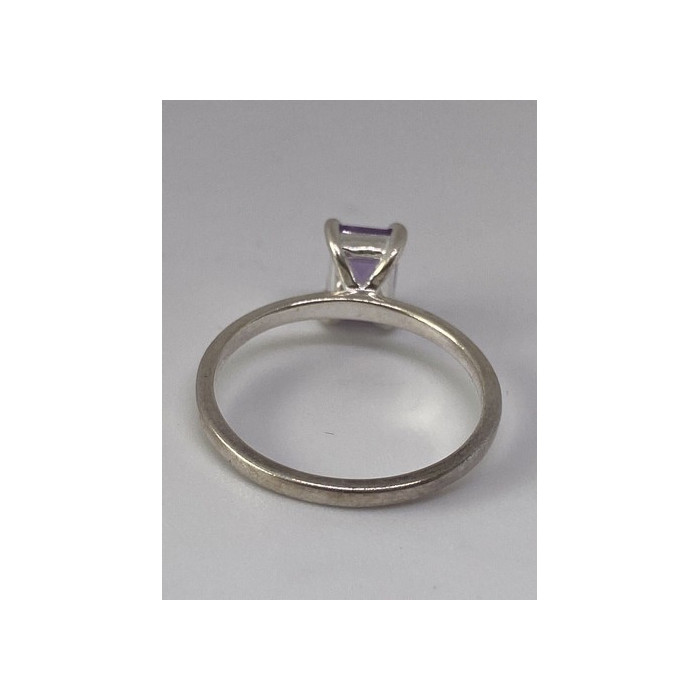925 Sterling Silver Ring With Amethyst Size 6.75