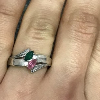 925 Sterling Silver CZ Ring Size 6.5