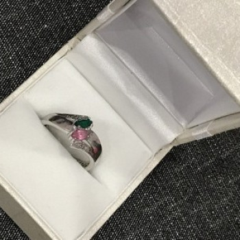925 Sterling Silver CZ Ring Size 6.5