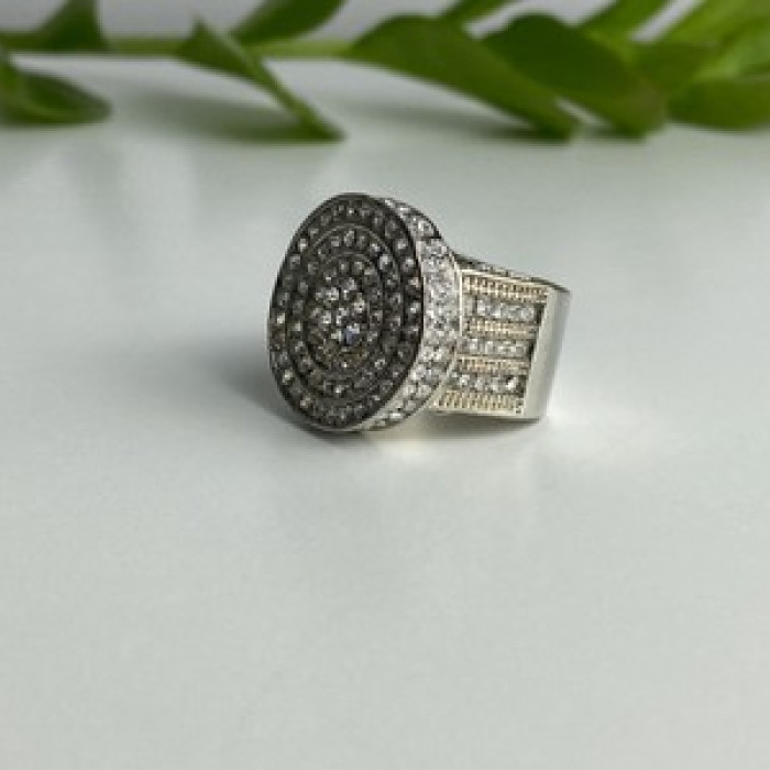 925 Sterling Silver CZ Ring Size 6.5