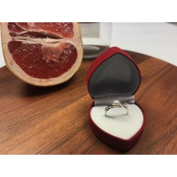 925 Sterling Silver Pearl & CZ Ring Size 5.5