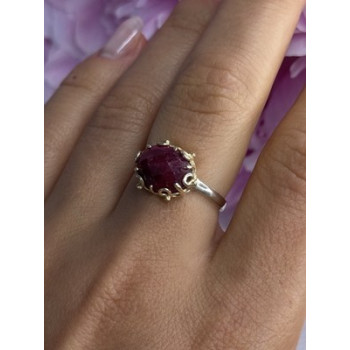 925 Sterling Silver Gold Plated Part Ruby Ring Size 8