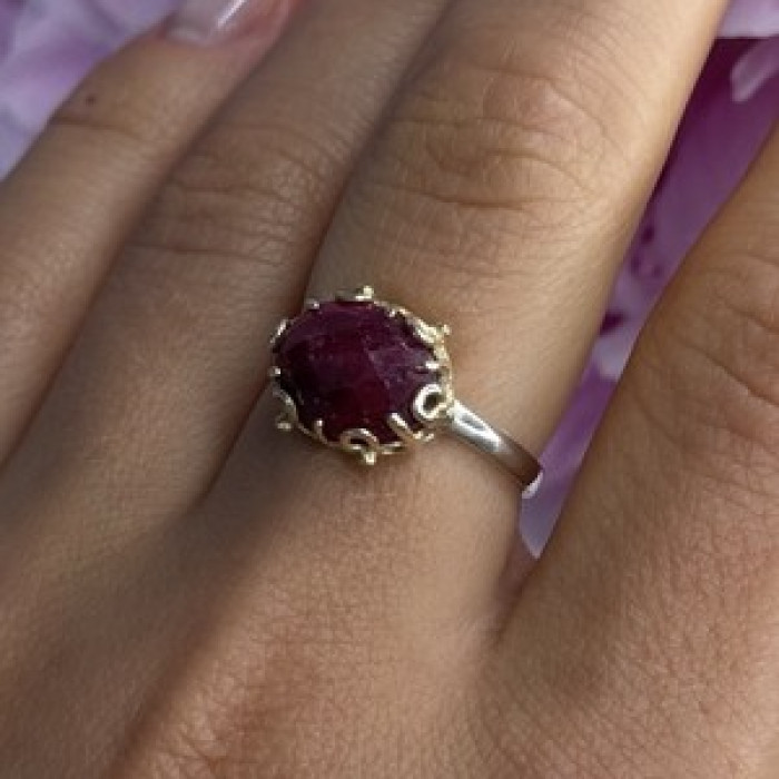 925 Sterling Silver Gold Plated Part Ruby Ring Size 8