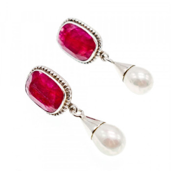 Vintage 925 Sterling Silver Ruby & Pearls Stud Earrings