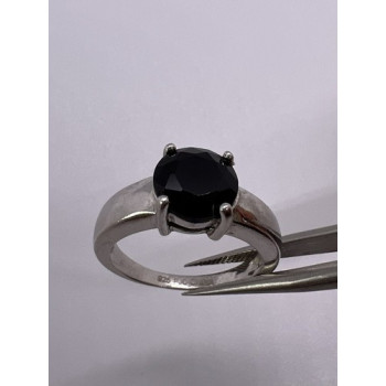 925 Sterling Silver Garnet Ring Size 6