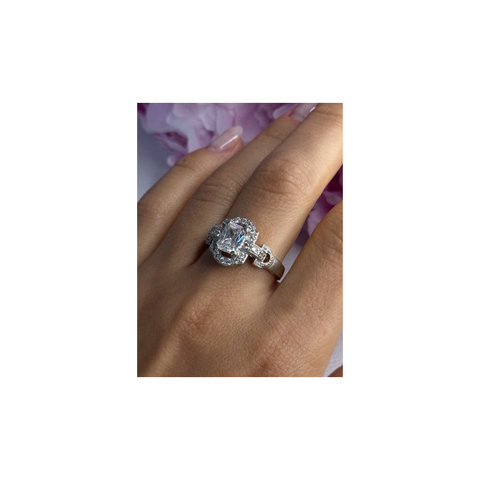 Beautiful 925 Sterling Silver CZ Ring Size 10