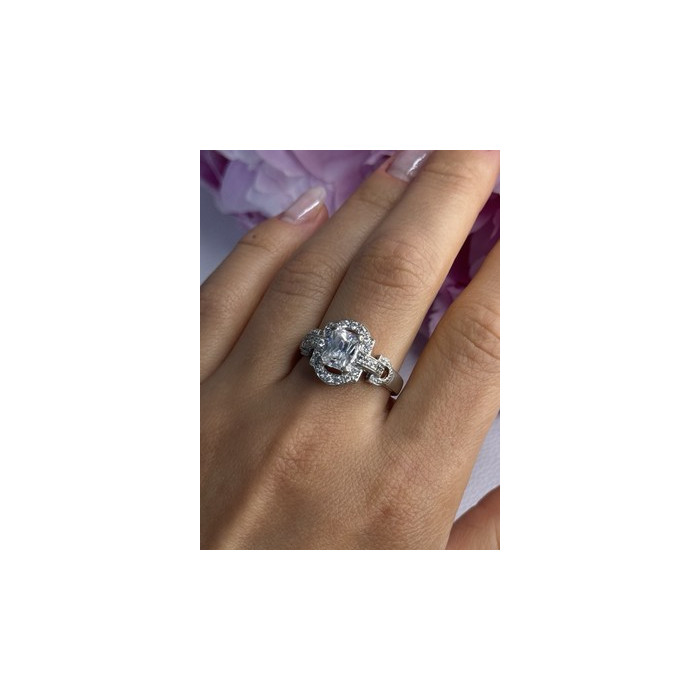 Beautiful 925 Sterling Silver CZ Ring Size 10