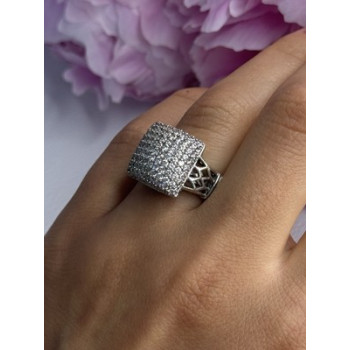 925 Sterling Silver White Sapphire Ring Size 7