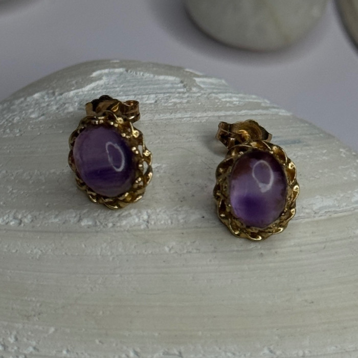 14K Yellow Gold Amethyst Stud Earrings Length 0.40 Inch