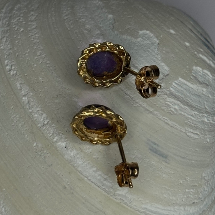 14K Yellow Gold Amethyst Stud Earrings Length 0.40 Inch