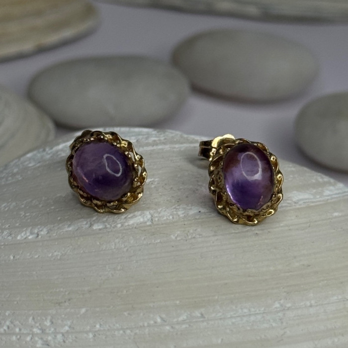 14K Yellow Gold Amethyst Stud Earrings Length 0.40 Inch