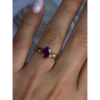Elegant 10K Yellow Gold Ruby Ring Size 7
