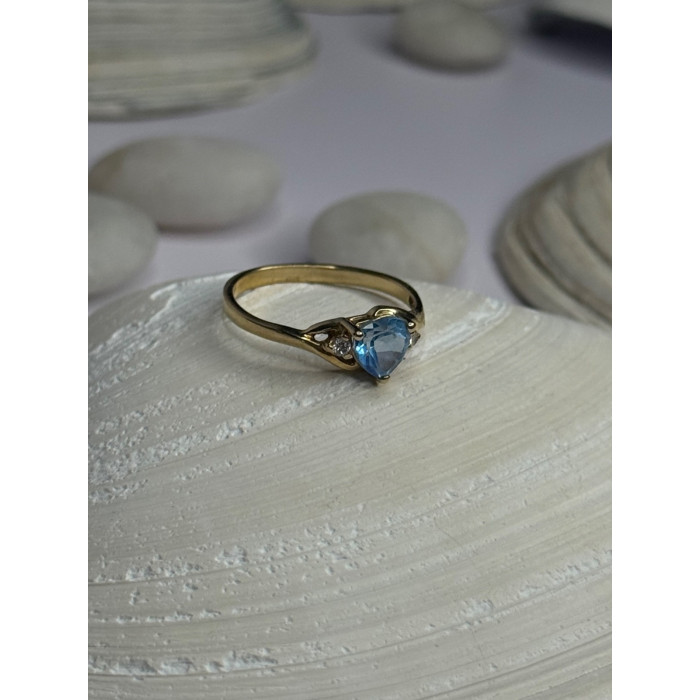 10K Yellow Gold Blue Topaz Heart & Diamonds Ring Size 7