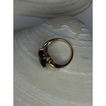 10K Yellow Gold Emerald Ring Size 4