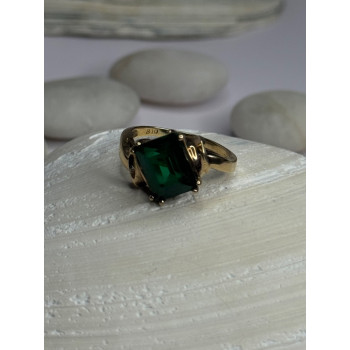 10K Yellow Gold Emerald Ring Size 4