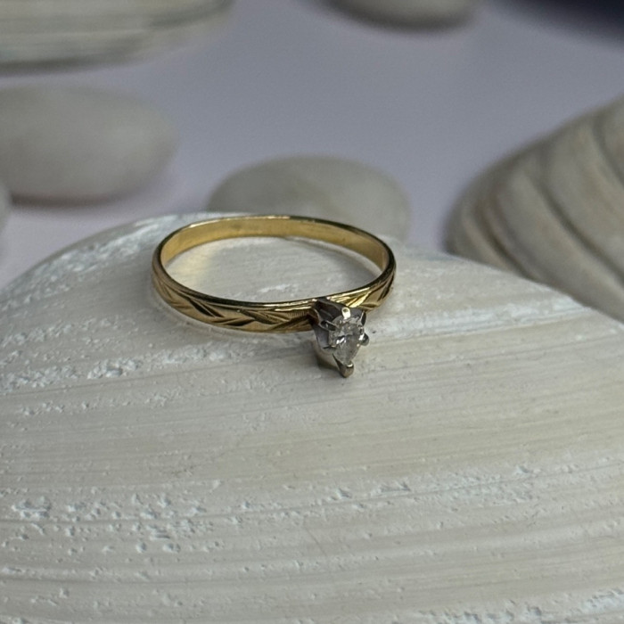14K P HKS Yellow Gold Diamond 0.10 Carat Ring Size 6