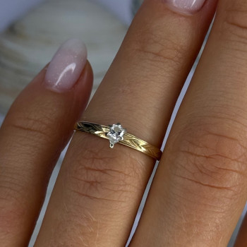 14K P HKS Yellow Gold Diamond 0.10 Carat Ring Size 6