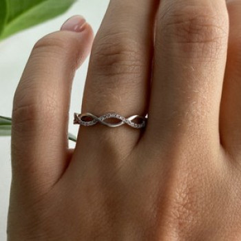 10K White Gold Diamonds Ring Size 7