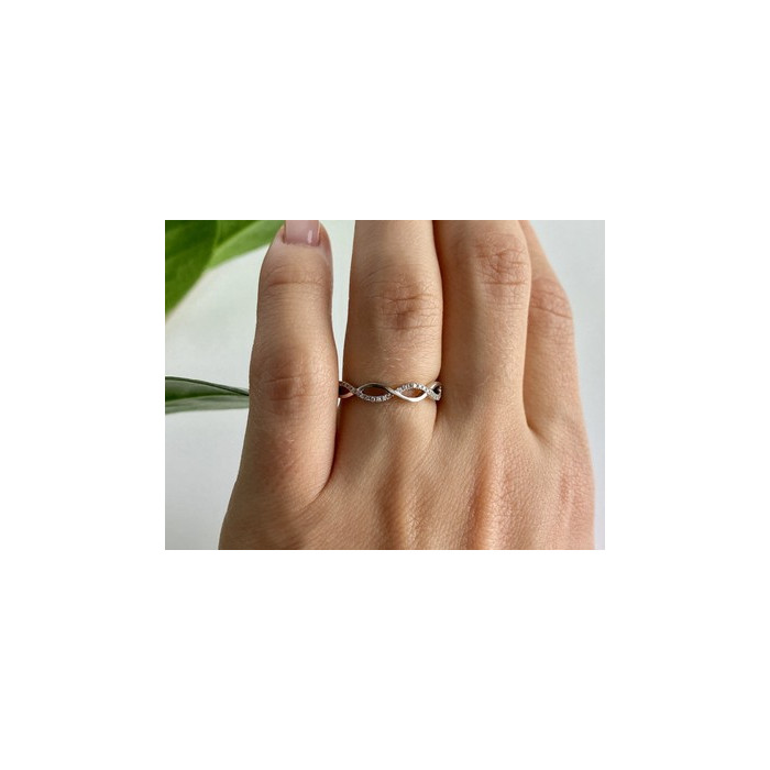 10K WHITE GOLD DIAMONDS RING SIZE 7