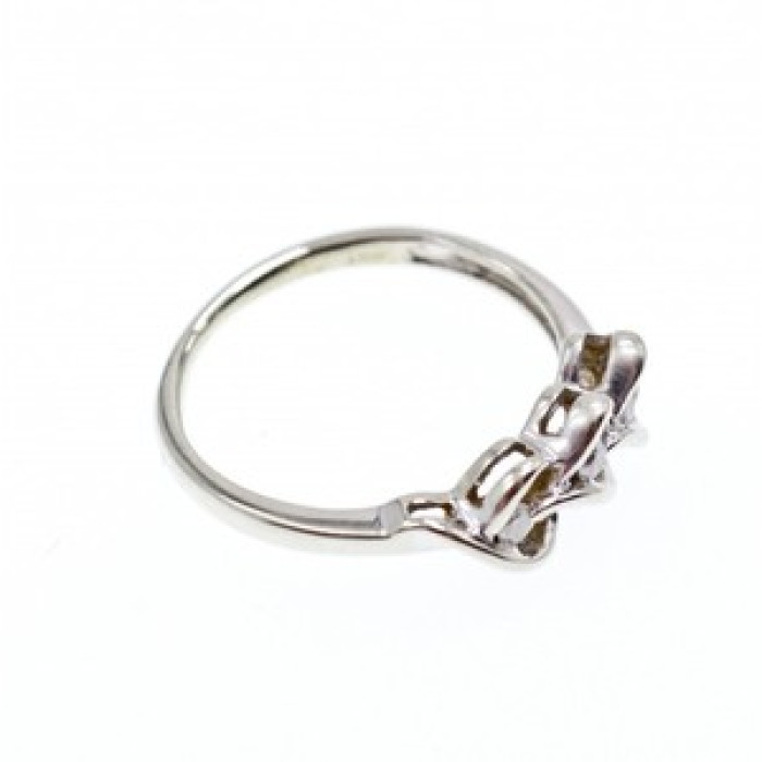 10K White Gold Diamonds 