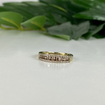 10K Yellow Gold White Sapphire & Diamonds Ring Size 8