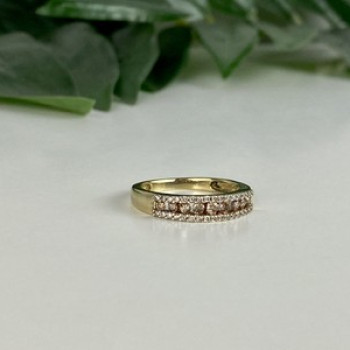 10K Yellow Gold White Sapphire & Diamonds Ring Size 8