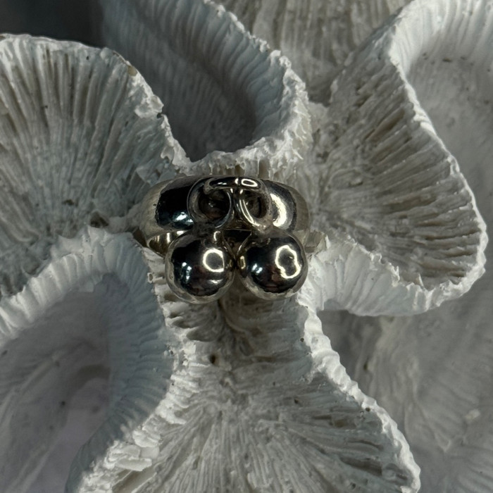 Vintage Bells 925 Sterling Silver Ring Size 7