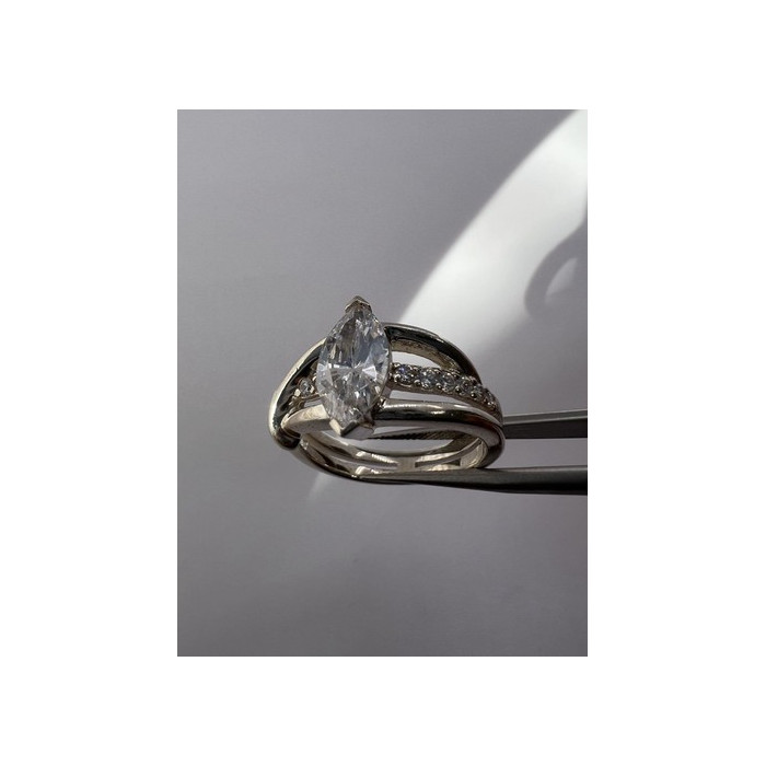 925 Sterling Silver CZ Ring Size 7.5