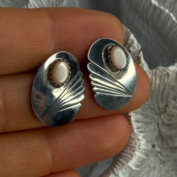 Vintage 925 Sterling Silver Pink Abalone Earrings Length 0.80 Inch