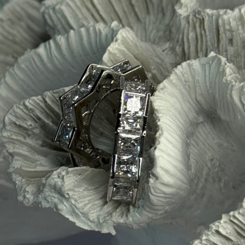 925 Sterling Silver Earrings Shiny CZ Length 0.90 Inch